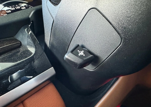 BMW X6 cena 167900 przebieg: 137000, rok produkcji 2015 z Barcin małe 781